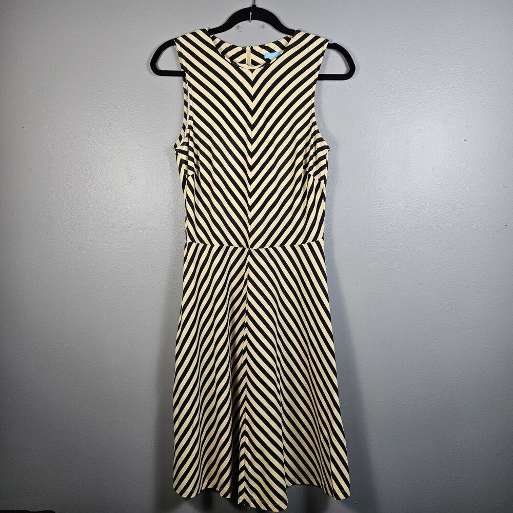 J McLaughlin‎ Womens Small Sleeveless Fit Flare Dress Chevron Stripe Black Beige